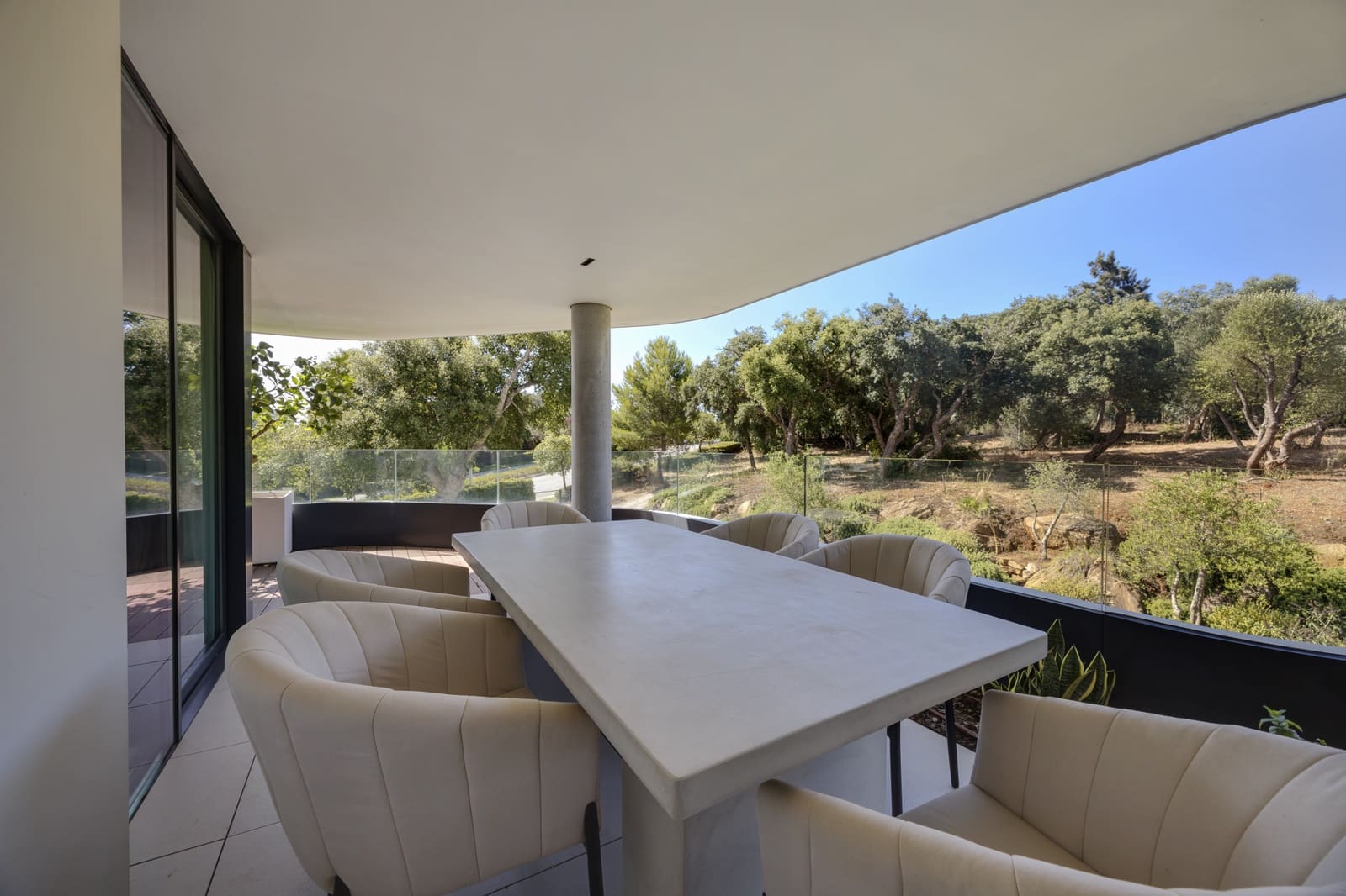 3 soveværelse Lejlighed til salg i Sotogrande med swimmingpool garage - € 1.650.000 (Ref: 9920931)