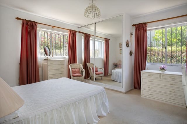 4 camera da letto Villa in vendita in Guadalmina Baja, Marbella con garage - 1.800.000 € (Rif: 9934809)