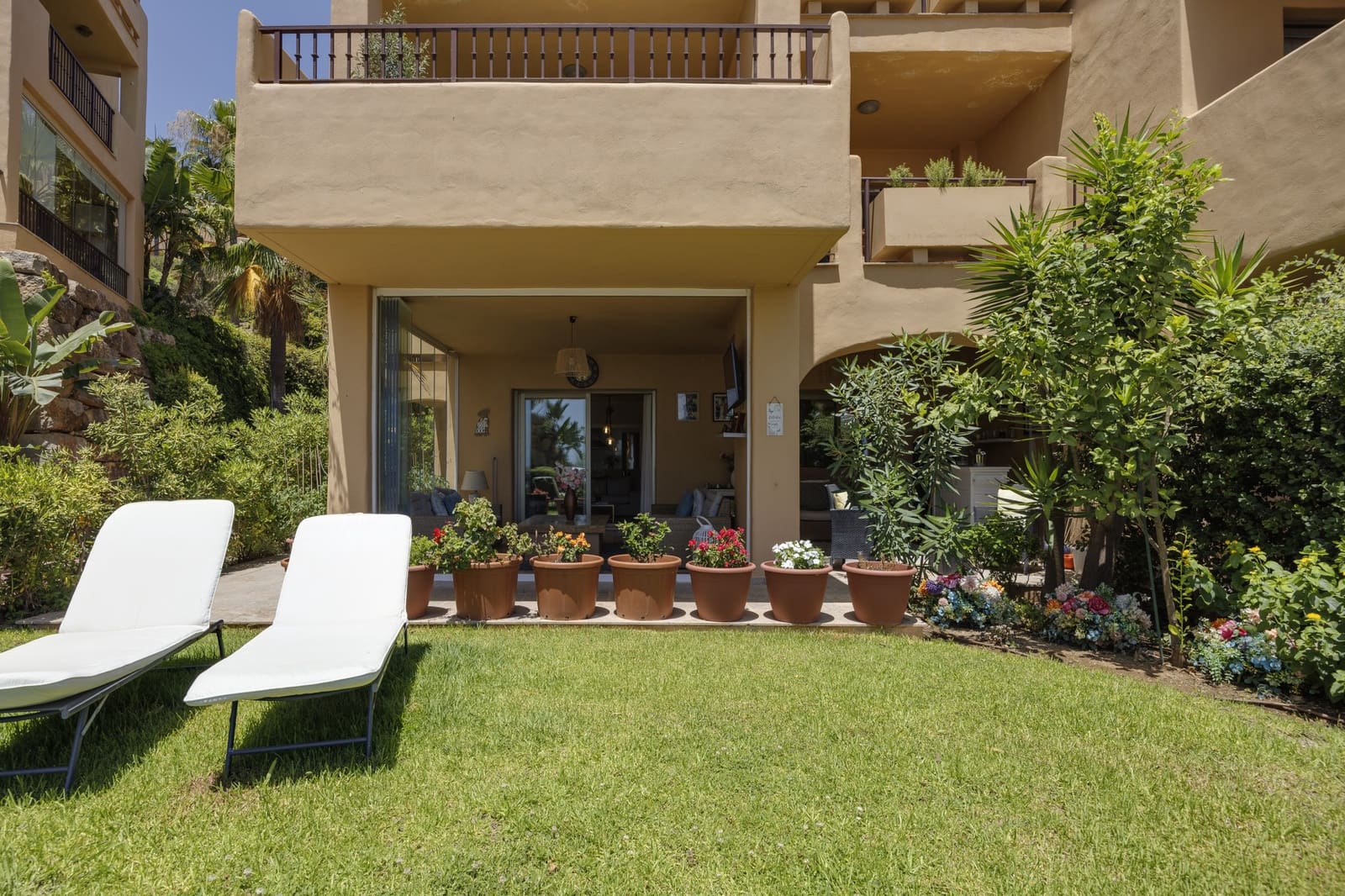 3 slaapkamer Appartement te koop in Benahavis met zwembad garage - € 599.000 (Ref: 9973673)