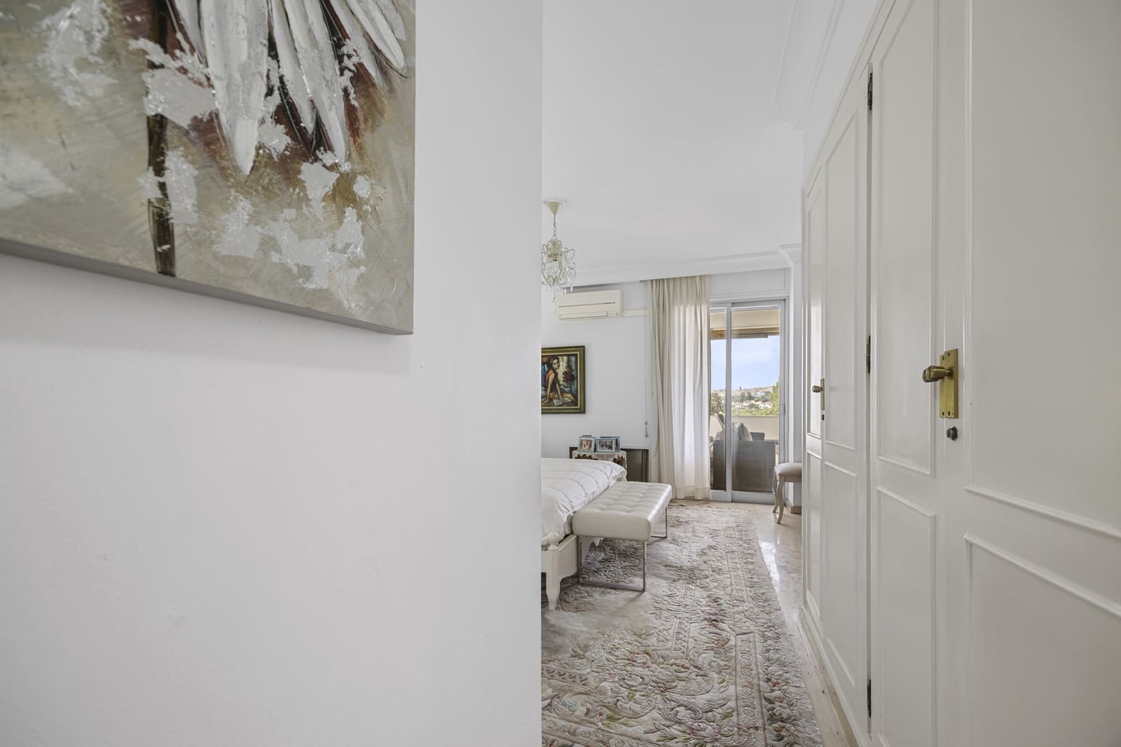 2 bedroom Apartment for sale in Guadalmina with pool garage - € 695,000 (Ref: 9985321)
