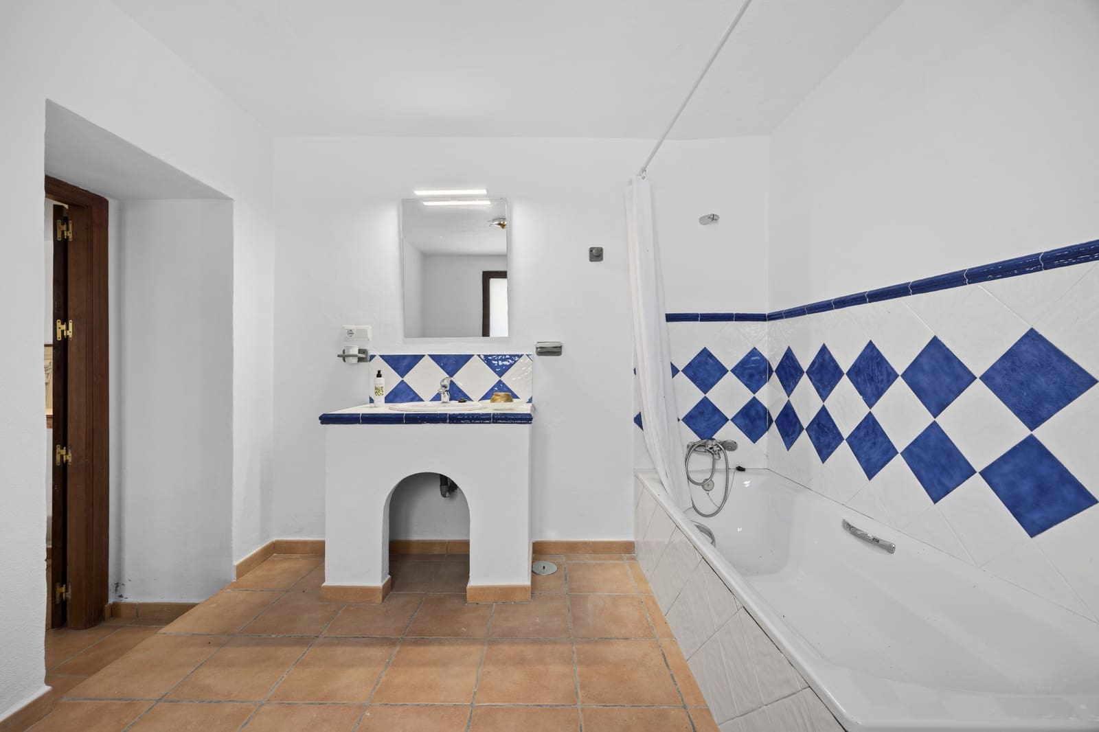 9 slaapkamer Villa te koop in Gaucin met zwembad - € 995.000 (Ref: 9990933)