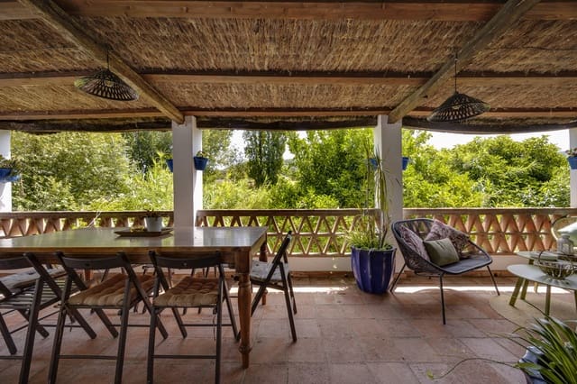 9 slaapkamer Villa te koop in Gaucín met zwembad - € 995.000 (Ref: 9990933)