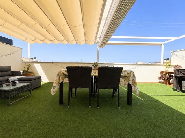 4 soveværelse Lejlighed til salg i Ciutadella, Ciutadella de Menorca - € 582.000 (Ref: 9951053)