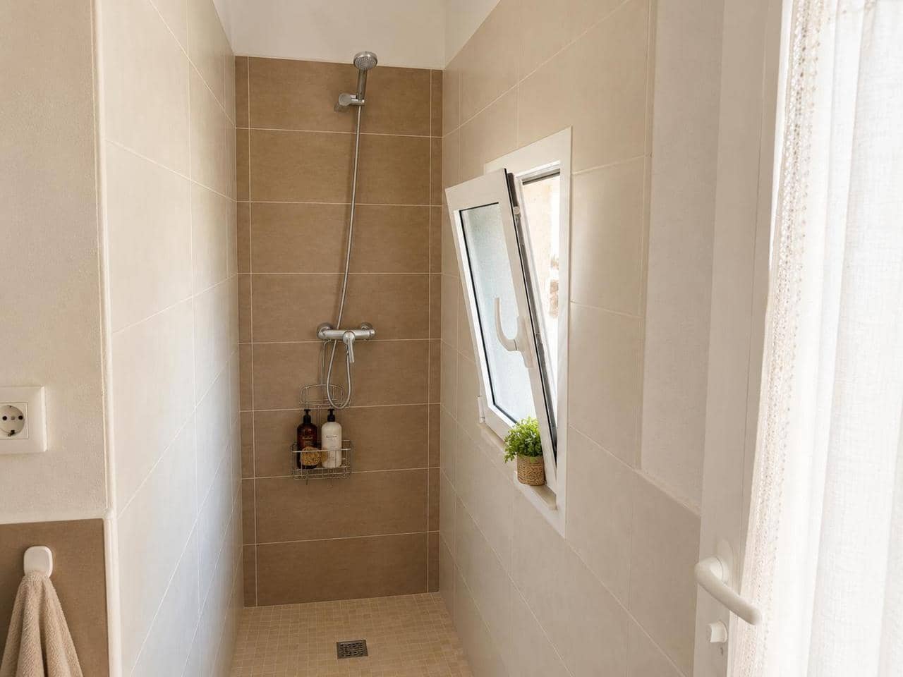 4 sypialnia Willa na sprzedaż w San Luis / Sant Lluis z garażem - 790 000 € (Ref: 9951054)