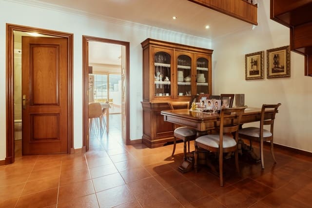 4 makuuhuone Huvila myytävänä paikassa Ferreries - 690 000 € (Ref: 9951056)