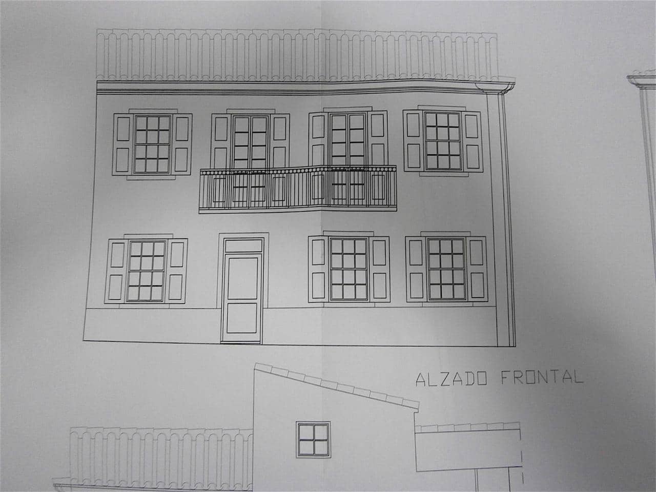 Chalet de 7 habitaciones en Es Castell en venta con garaje - 780.000 € (Ref: 9956363)