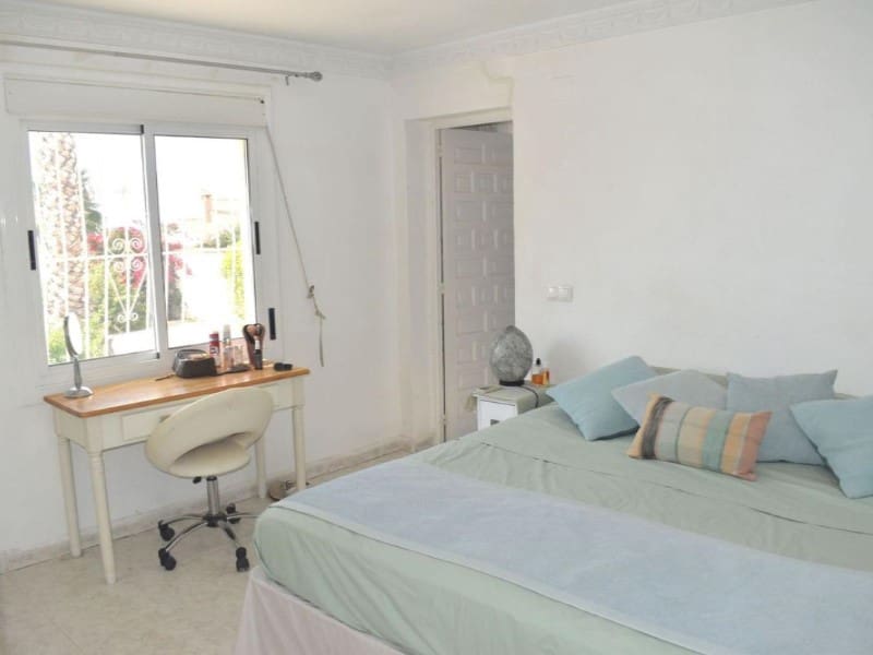 3 soverom Villa til salgs i San Fulgencio med svømmebasseng - € 345 000 (Ref: 10005584)
