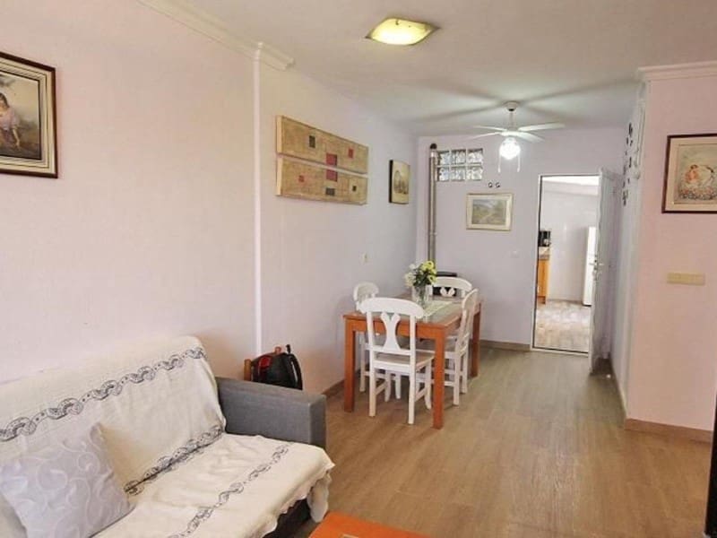 2 bedroom Villa for sale in Guardamar del Segura with pool - € 171,000 (Ref: 10005589)