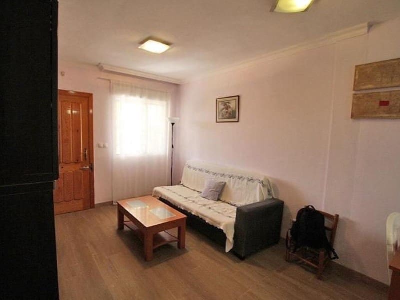 2 bedroom Villa for sale in Guardamar del Segura with pool - € 171,000 (Ref: 10005589)