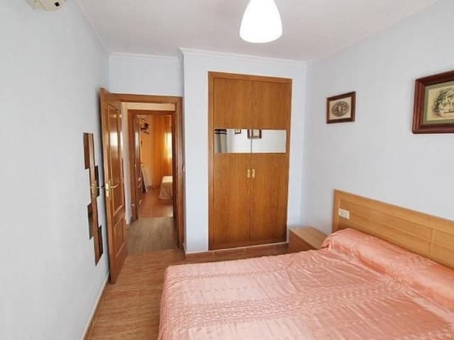 Chalet de 2 habitaciones en El Moncayo - El Pòrtic, Guardamar del Segura en venta con piscina - 171.000 € (Ref: 10005589)