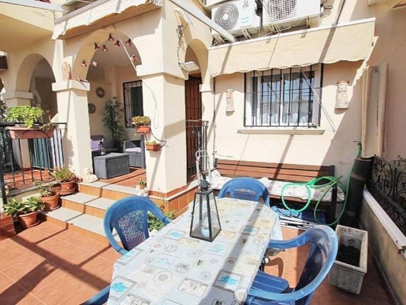 2 bedroom Villa for sale in Guardamar del Segura with pool - € 171,000 (Ref: 10005589)