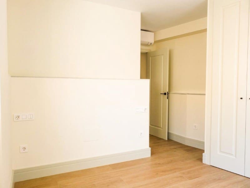 2 sovrum Lägenhet till salu i Malaga stad - 880 000 € (Ref: 10005600)