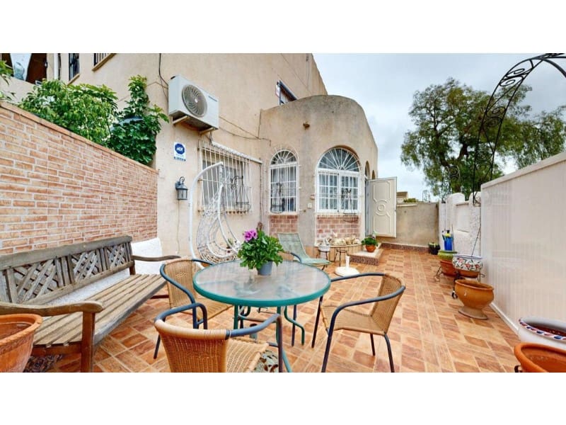 4 camera da letto Villetta Bifamiliare in vendita in Los Alcazares - 199.900 € (Rif: 10005601)