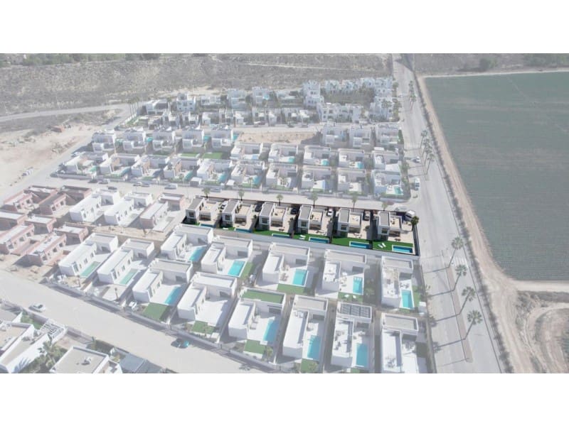3 slaapkamer Villa te koop in Algorfa met zwembad - € 489.000 (Ref: 10006639)