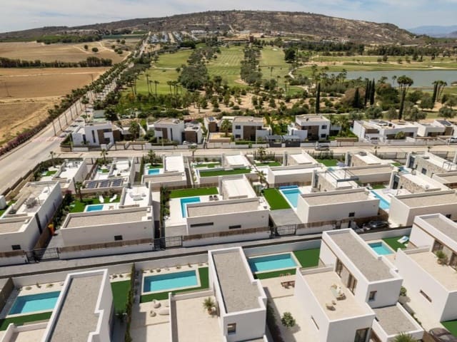 3 slaapkamer Villa te koop in Algorfa met zwembad - € 489.000 (Ref: 10006639)