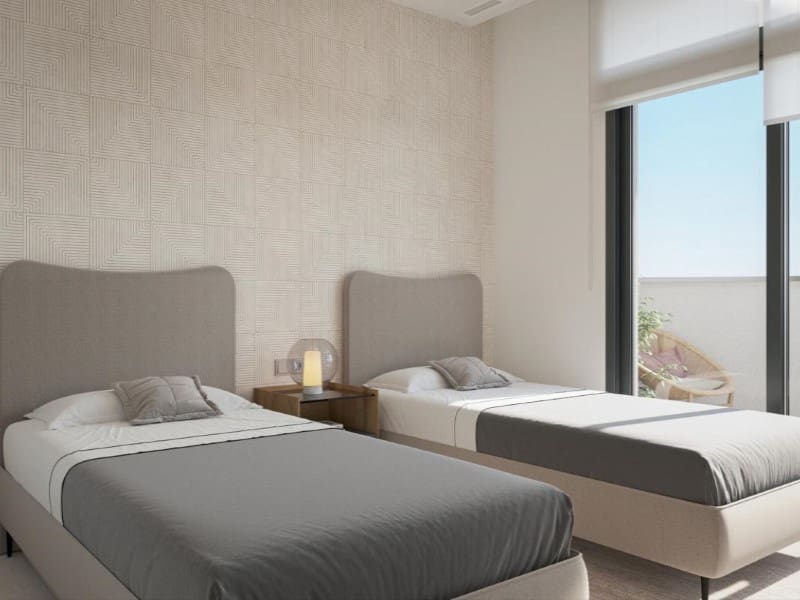 2 bedroom Apartment for sale in Benidorm with pool - € 699,000 (Ref: 10006659)