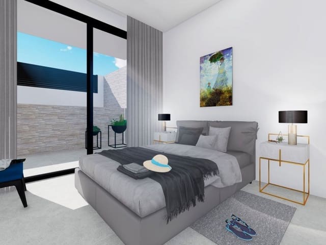 4 makuuhuone Huvila myytävänä paikassa Los Europeos, Torrevieja mukana uima-altaan - 820 000 € (Ref: 10009087)
