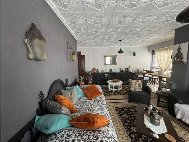 Apartamento de 3 habitaciones en San Miguel de Salinas en venta - 143.000 € (Ref: 10011427)