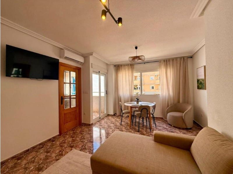 2 sovrum Lägenhet till salu i Torrevieja - 159 900 € (Ref: 10011428)