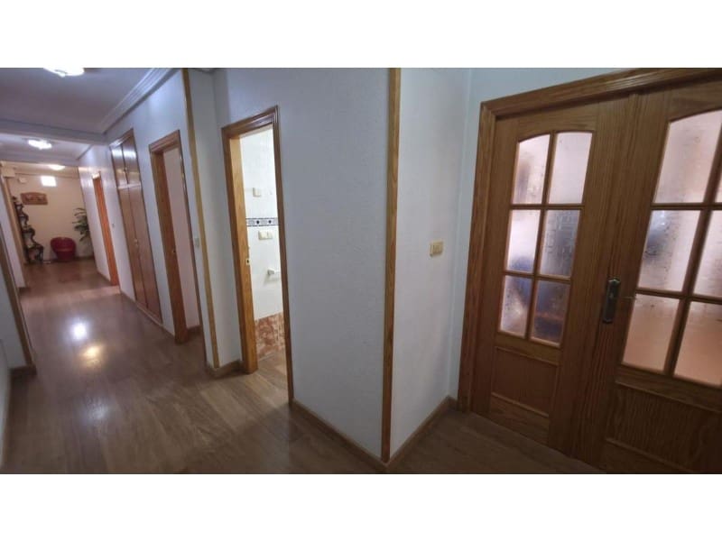 3 bedroom Apartment for sale in Torrevieja - € 240,000 (Ref: 10011429)