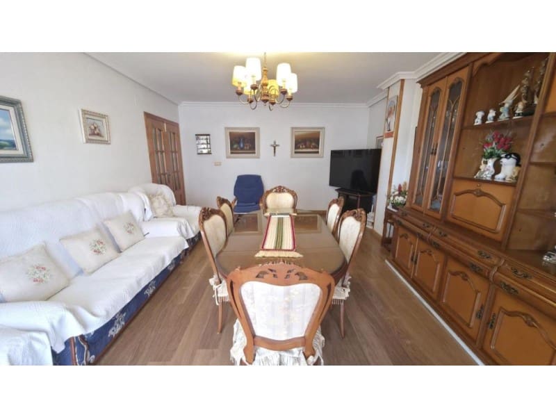 3 bedroom Apartment for sale in Torrevieja - € 240,000 (Ref: 10011429)