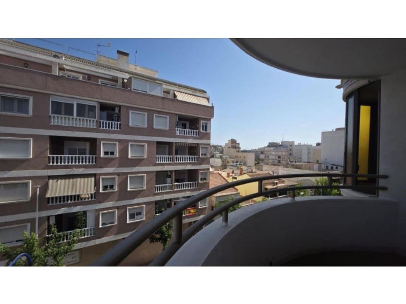 3 bedroom Apartment for sale in Torrevieja - € 240,000 (Ref: 10011429)