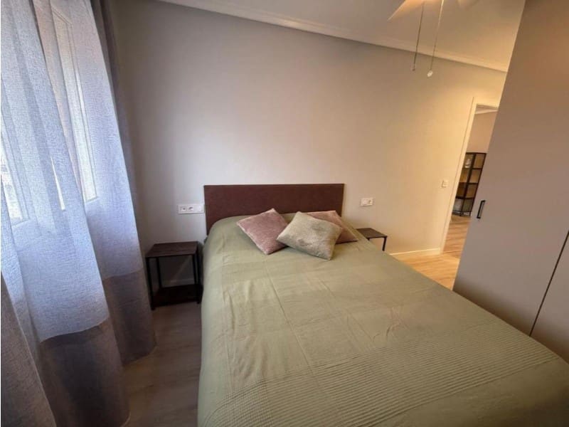 1 soveværelse Lejlighed til salg i Torrevieja med swimmingpool - € 149.000 (Ref: 10011431)