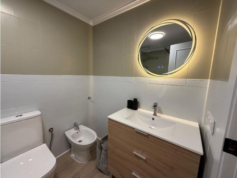 1 soveværelse Lejlighed til salg i Torrevieja med swimmingpool - € 149.000 (Ref: 10011431)