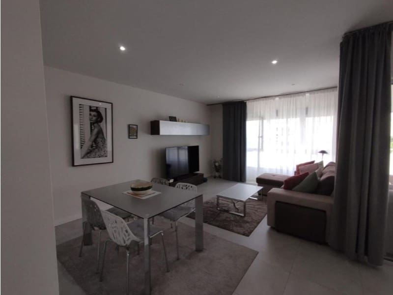 2 soveværelse Lejlighed til salg i Orihuela Costa med swimmingpool - € 280.000 (Ref: 10011432)