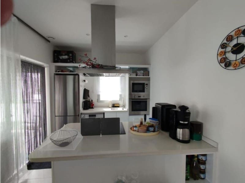 2 soveværelse Lejlighed til salg i Orihuela Costa med swimmingpool - € 280.000 (Ref: 10011432)