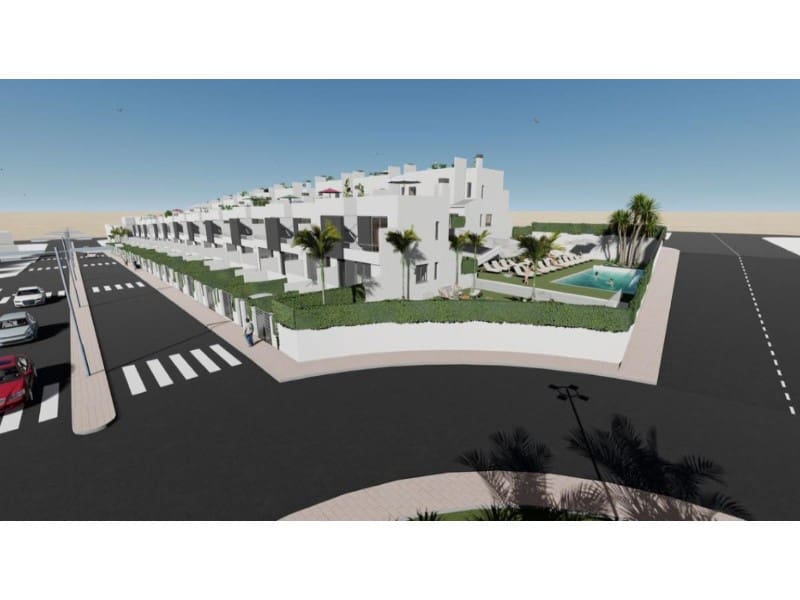 3 bedroom Semi-detached Villa for sale in Cox with pool - € 240,000 (Ref: 10011435)