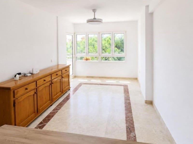 Apartamento de 2 habitaciones en Campoamor en venta - 199.900 € (Ref: 10013324)
