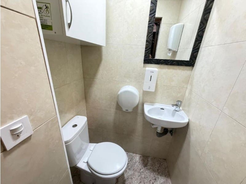 Entreprise à vendre à Torrevieja - 160 000 € (Ref: 10015503)