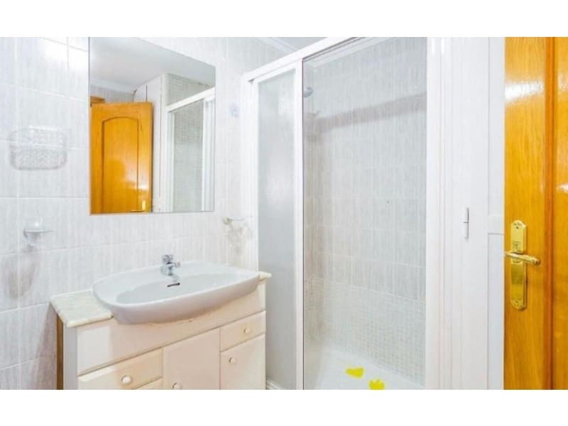 2 soveværelse Lejlighed til salg i Torrevieja - € 157.900 (Ref: 10018550)