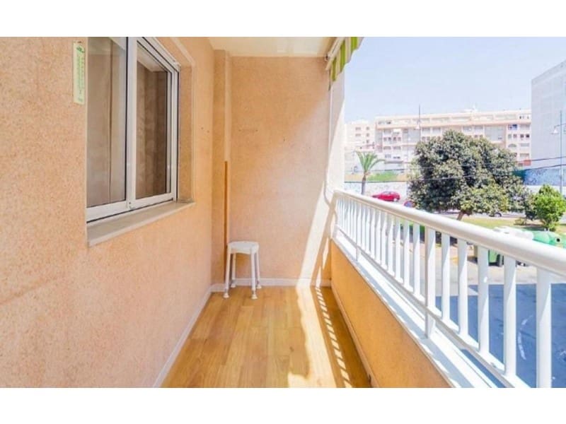 2 soveværelse Lejlighed til salg i Torrevieja - € 157.900 (Ref: 10018550)