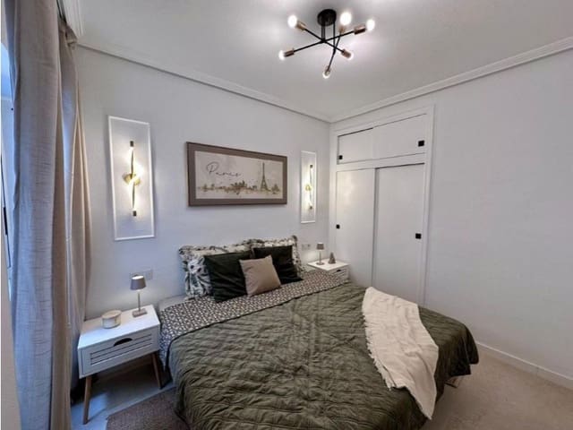 2 soveværelse Lejlighed til salg i Avenida Habaneras - Curva de Palangre, Torrevieja - € 189.900 (Ref: 10019187)