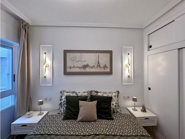 2 soveværelse Lejlighed til salg i Avenida Habaneras - Curva de Palangre, Torrevieja - € 189.900 (Ref: 10019187)