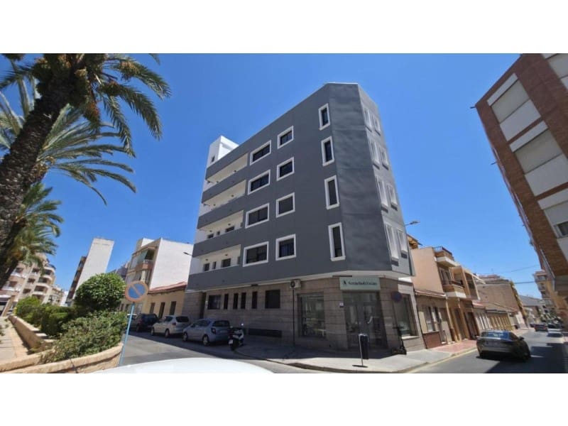 3 slaapkamer Appartement te koop in Torrevieja - € 189.900 (Ref: 10019189)