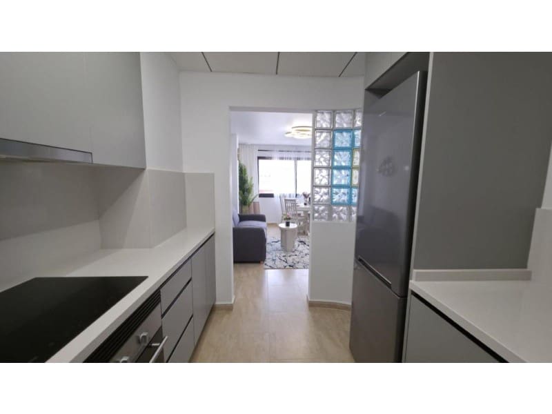 3 slaapkamer Appartement te koop in Torrevieja - € 189.900 (Ref: 10019189)