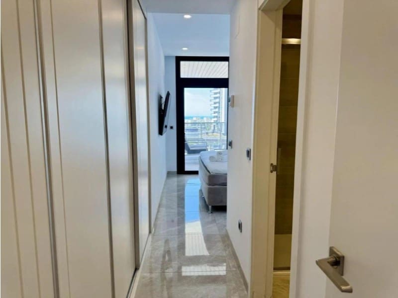 3 quarto Apartamento para venda em Benidorm - 679 000 € (Ref: 10019198)