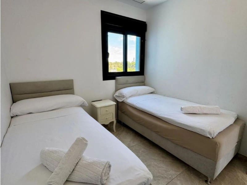 3 quarto Apartamento para venda em Benidorm - 679 000 € (Ref: 10019198)