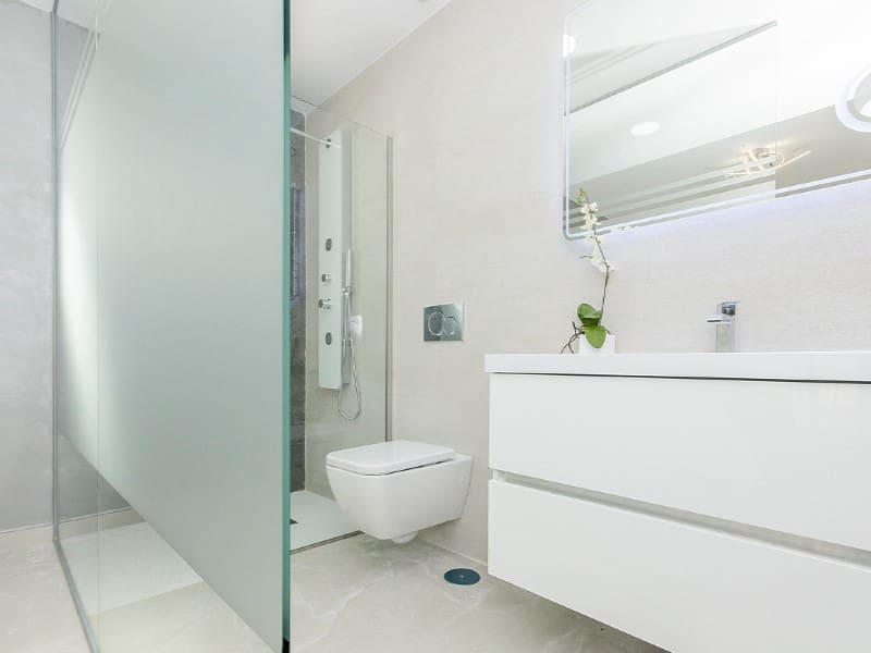 3 soveværelse Bungalow til salg i San Miguel de Salinas med swimmingpool - € 415.000 (Ref: 10024055)