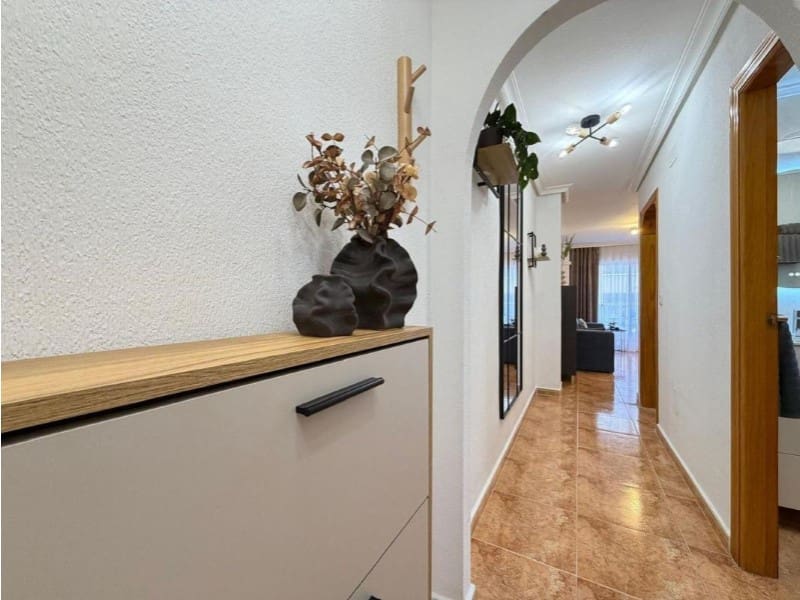 2 sovrum Lägenhet till salu i Torrevieja - 144 900 € (Ref: 10027240)