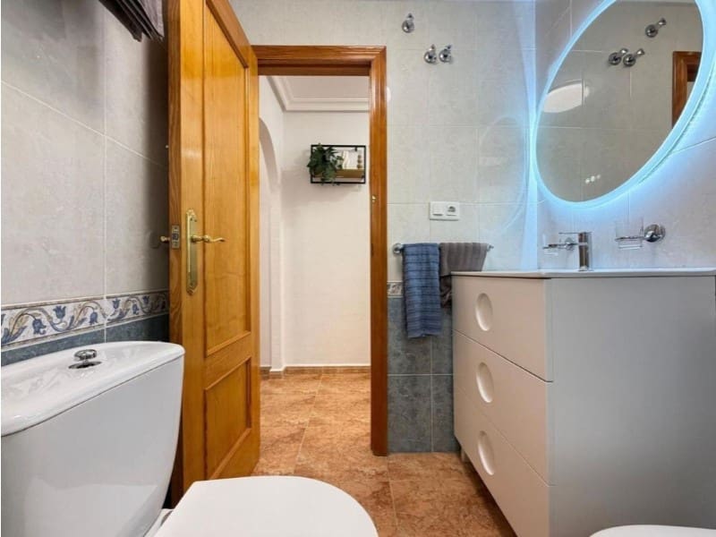2 sovrum Lägenhet till salu i Torrevieja - 144 900 € (Ref: 10027240)