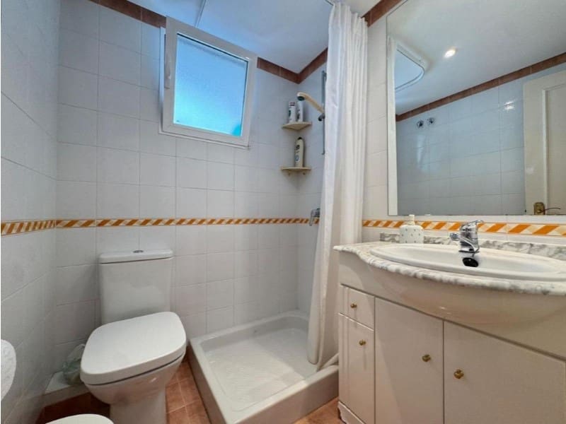 3 soveværelse Lejlighed til salg i Torrevieja - € 420.000 (Ref: 10028114)