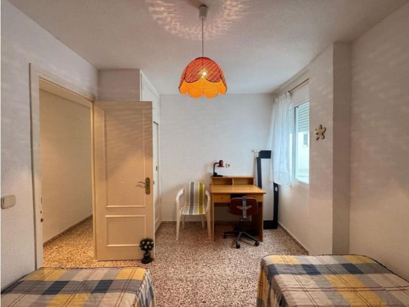 3 soveværelse Lejlighed til salg i Torrevieja - € 420.000 (Ref: 10028114)