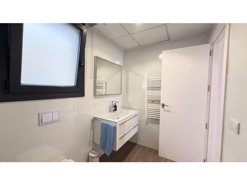 Chalet de 5 habitaciones en Torrevieja en venta con piscina - 558.900 € (Ref: 10028115)