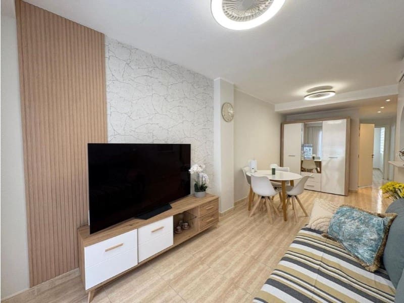 2 soverom Leilighet til salgs i Torrevieja - € 179 900 (Ref: 10028116)