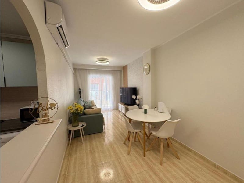 2 soverom Leilighet til salgs i Torrevieja - € 179 900 (Ref: 10028116)