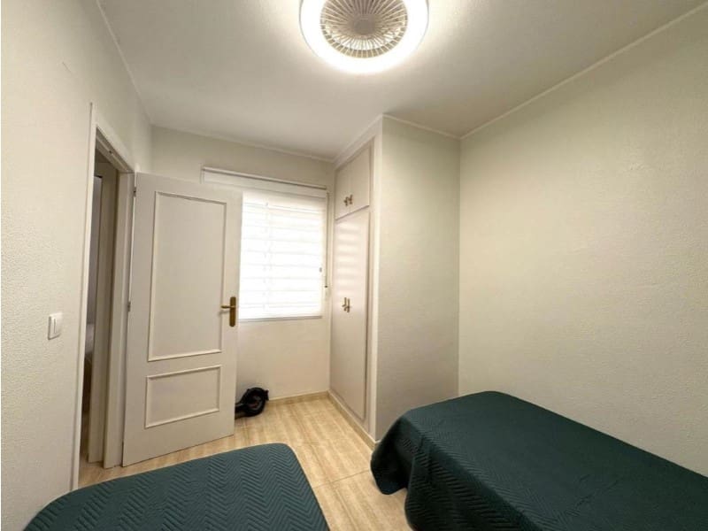 2 soverom Leilighet til salgs i Torrevieja - € 179 900 (Ref: 10028116)